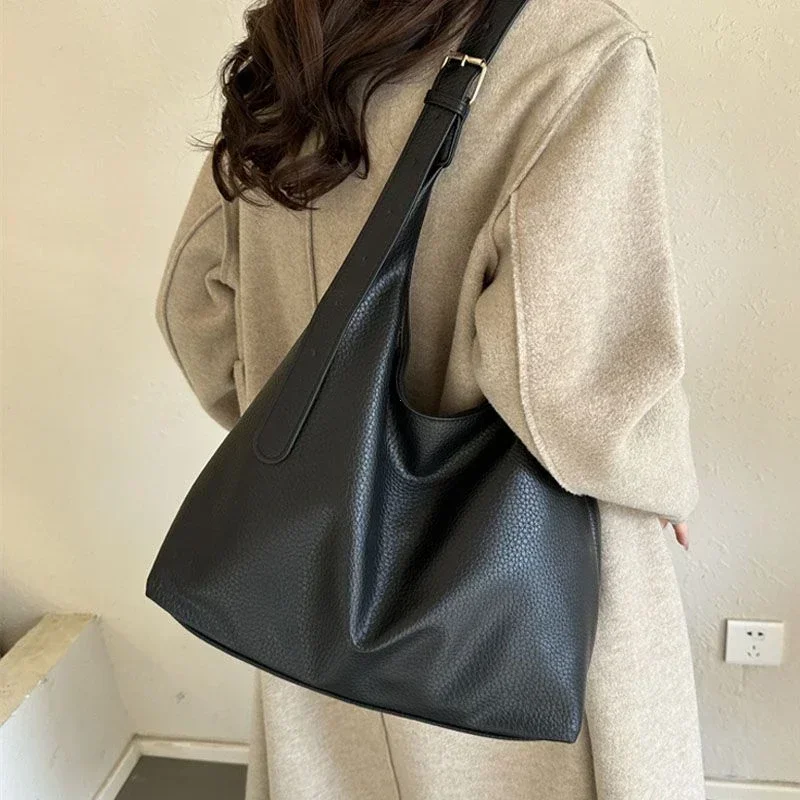 Classic Leather Shoulder Tote Bag
